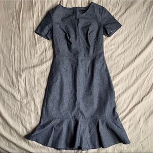 Banana Republic stretch material dress